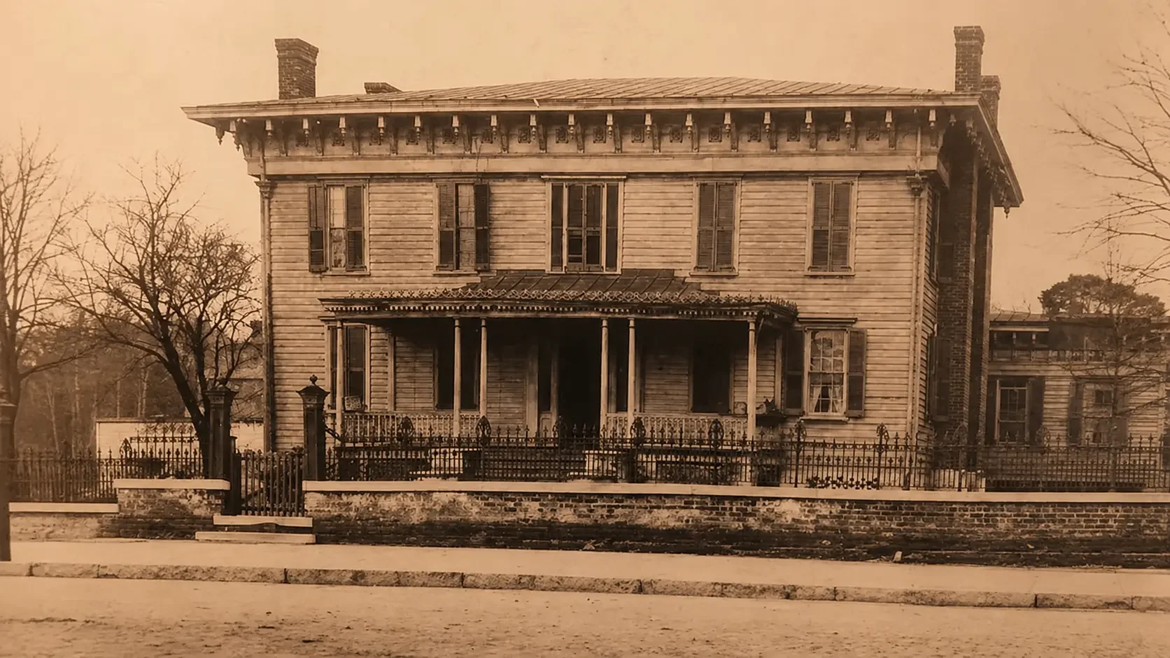 Featured view of White House of the Confederacy in Richmond, Virginia